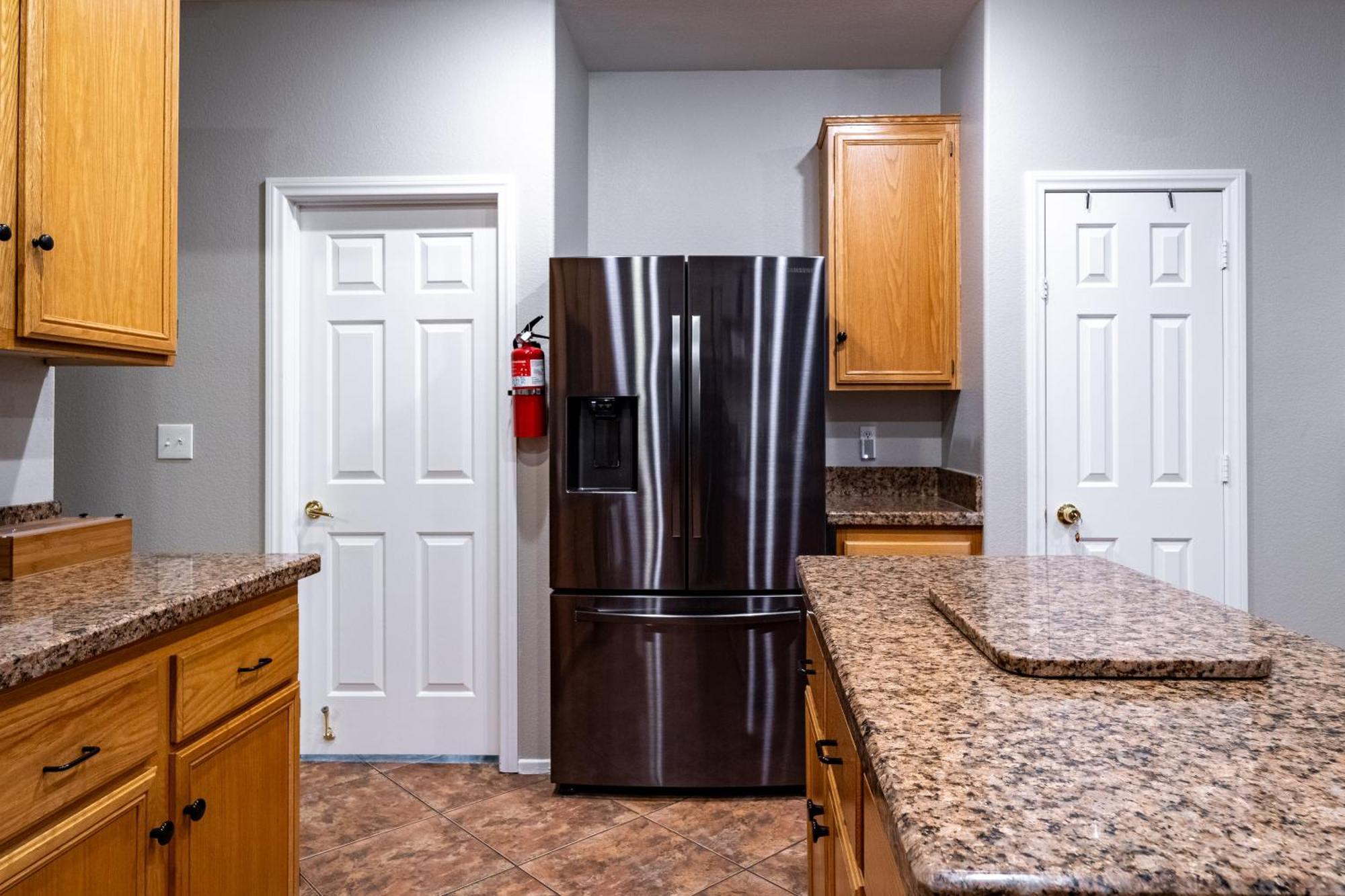 Villa 5br 3ba Family Friendly Entire W Pool, Spa, Games, Tvs, And